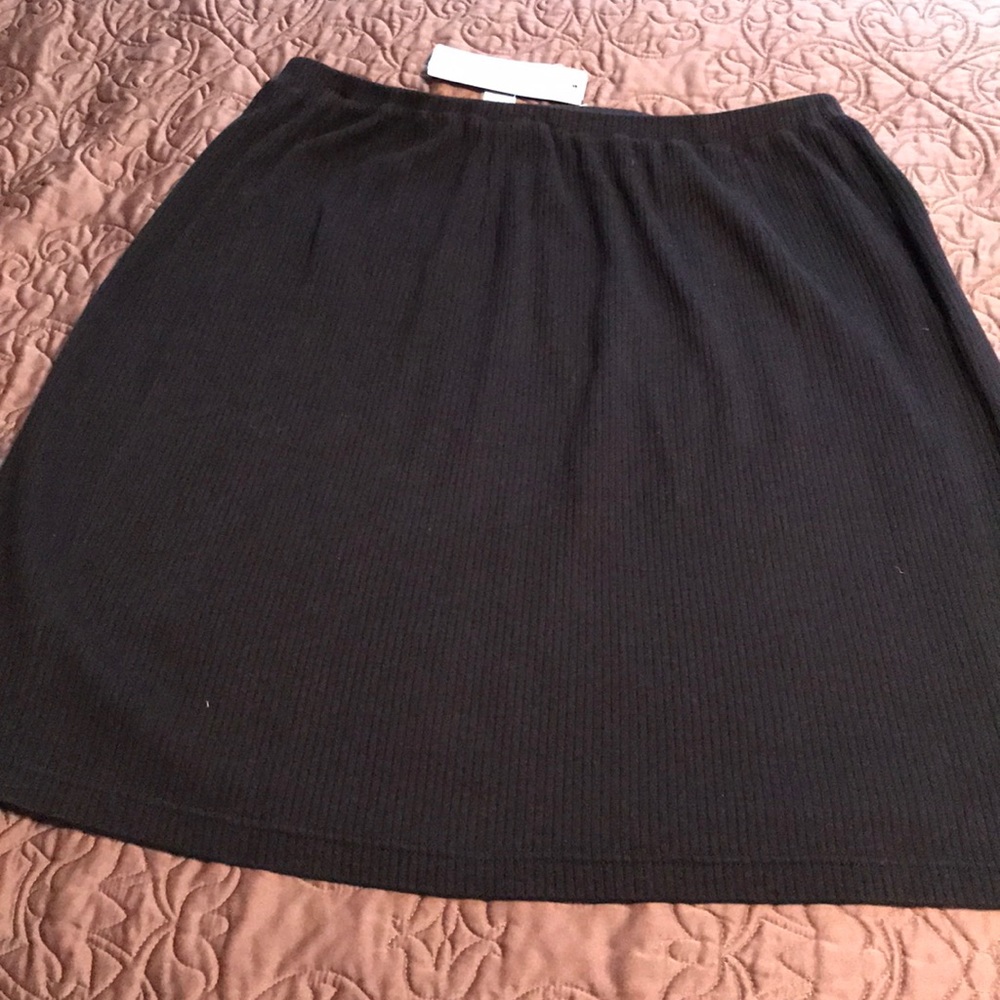 Ribbed Knit Skirt